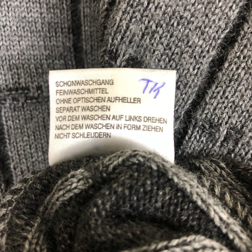 Spurrt Mens Knit Merino Wool Blend Sweater Sz XL V Neck Gray Germany Unique - Picture 9 of 9